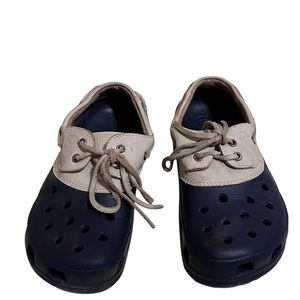 CROCS Medium/Large Blue And Beige Lace-Up Closed-Toed Shoes